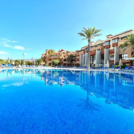 Junior Suite, Heated Pool, Wifi, Well Connected En South Tenerife