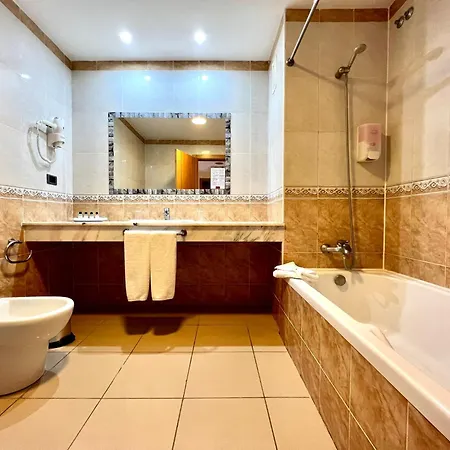 Junior Suite, Heated Pool, Wifi, Well Connected En South Tenerife